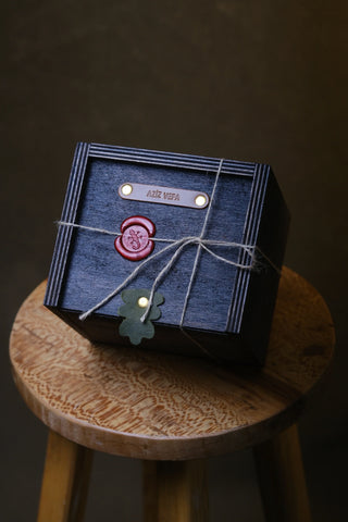Enamel Mug Wooden Gift Box