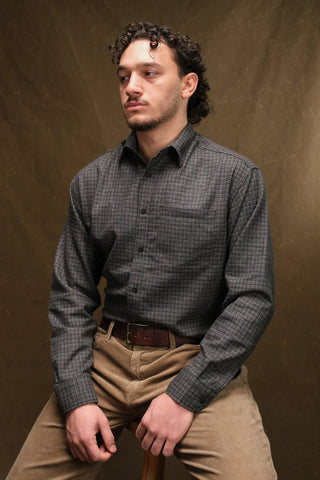 Lightweight Cotton Plaid Shirt