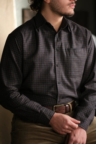 Lightweight Cotton Plaid Shirt