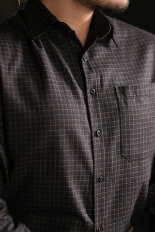 Lightweight Cotton Plaid Shirt