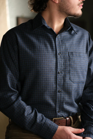 Lightweight Cotton Plaid Shirt