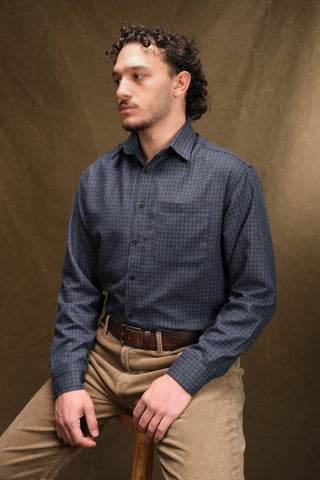 Lightweight Cotton Plaid Shirt