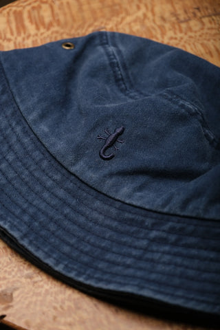 Semender Embroidered Bucket Hat