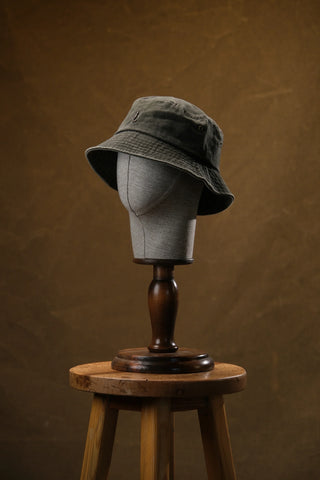 Semender Embroidered Bucket Hat