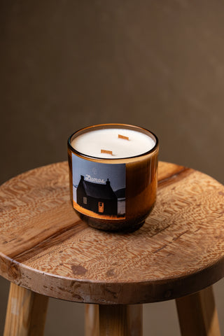 Scented Paraffin-Free Soy Candle with Shoreline Design